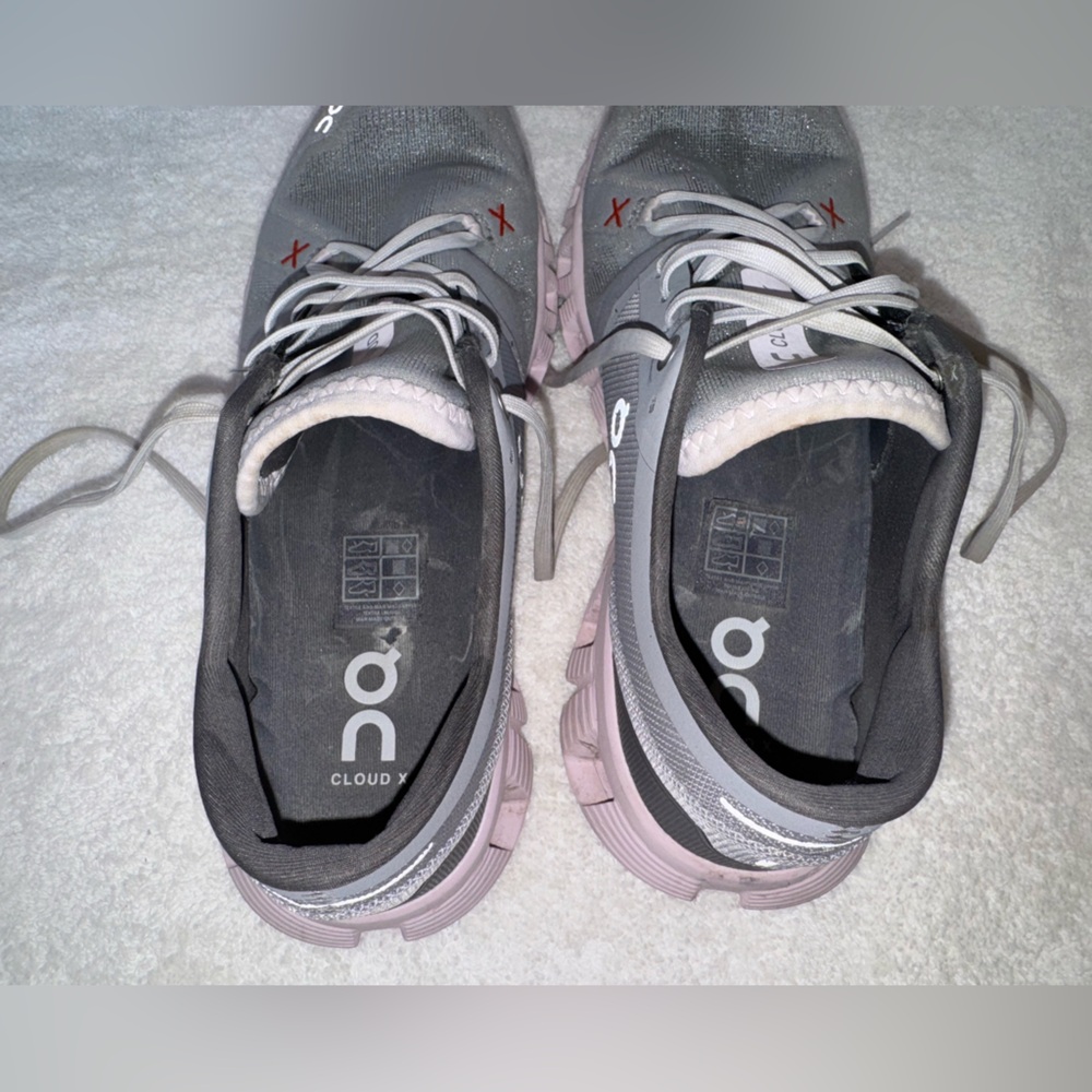 On Cloud X3 Women’s shoes Running or walking. - Picture 5 of 10